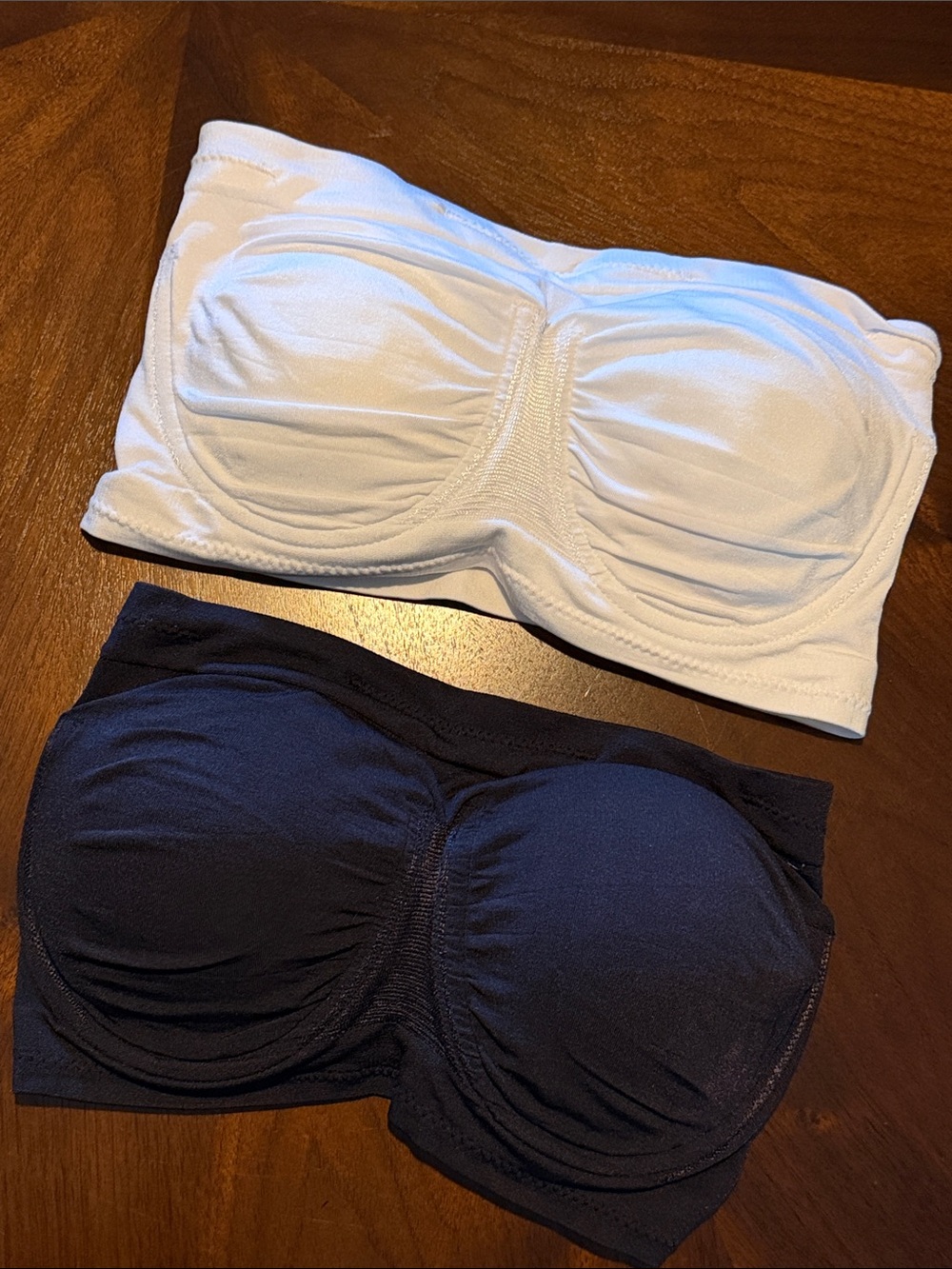 Rhonda Shear Underwire Strapless Bandeau Bra - White & Black XS
